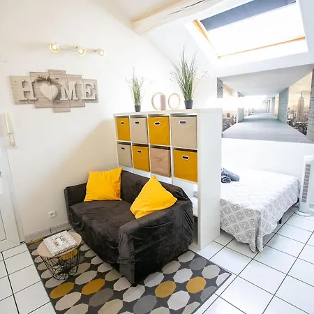 Appartement L'evasion - Coeur De - Wifi - Gare Les Mureaux